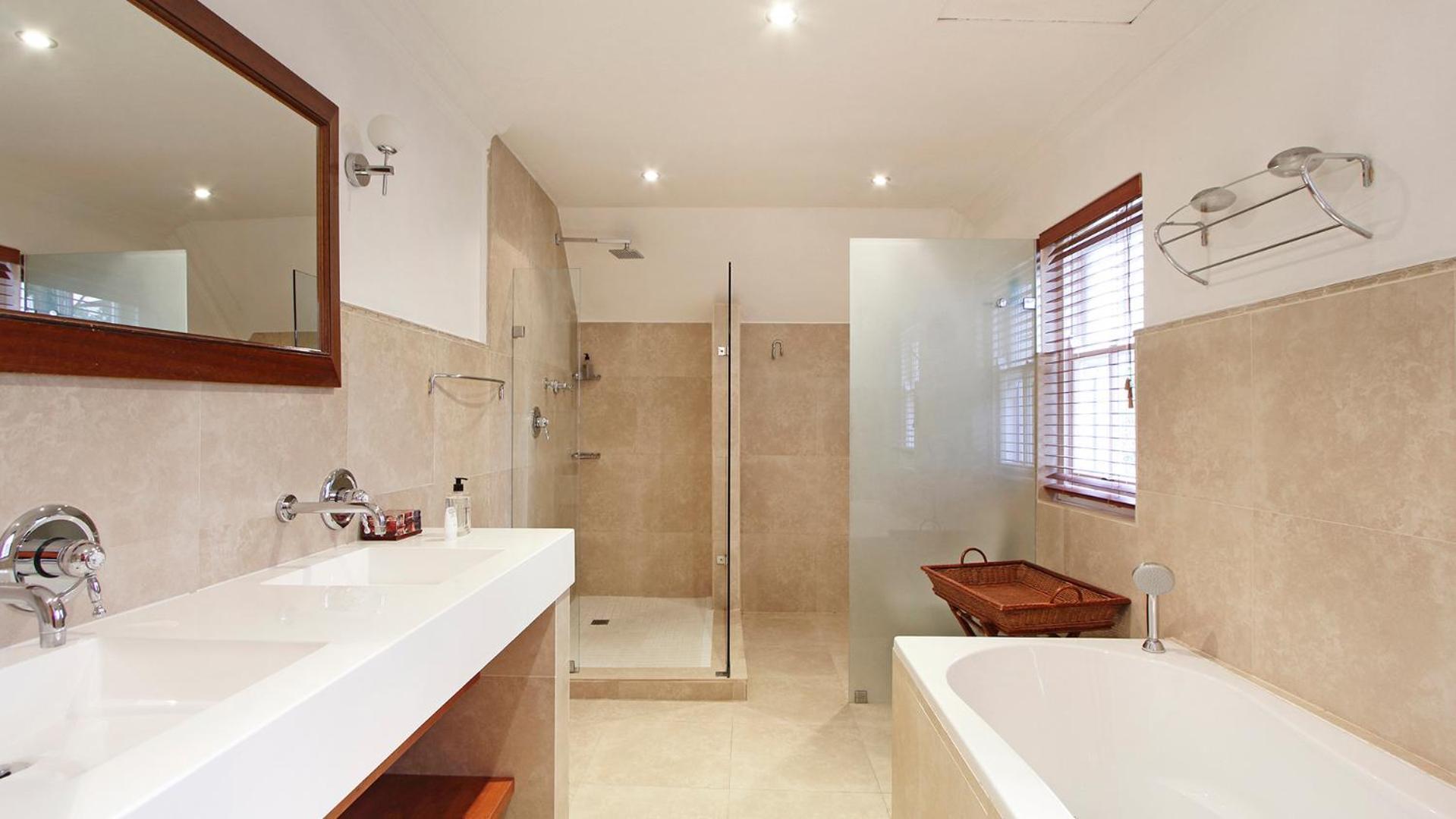 Plumwood Boutique Hotel By The Living Journey Collection Franschhoek Esterno foto