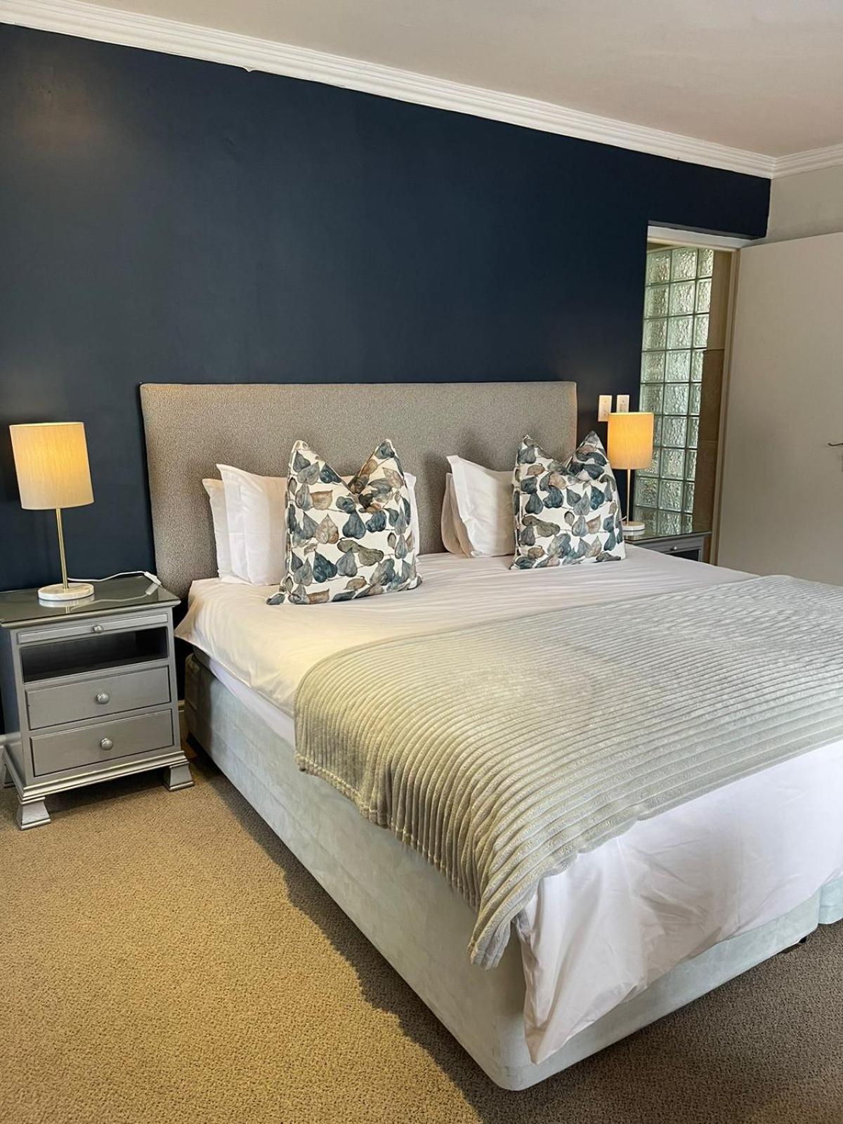 Plumwood Boutique Hotel By The Living Journey Collection Franschhoek Esterno foto